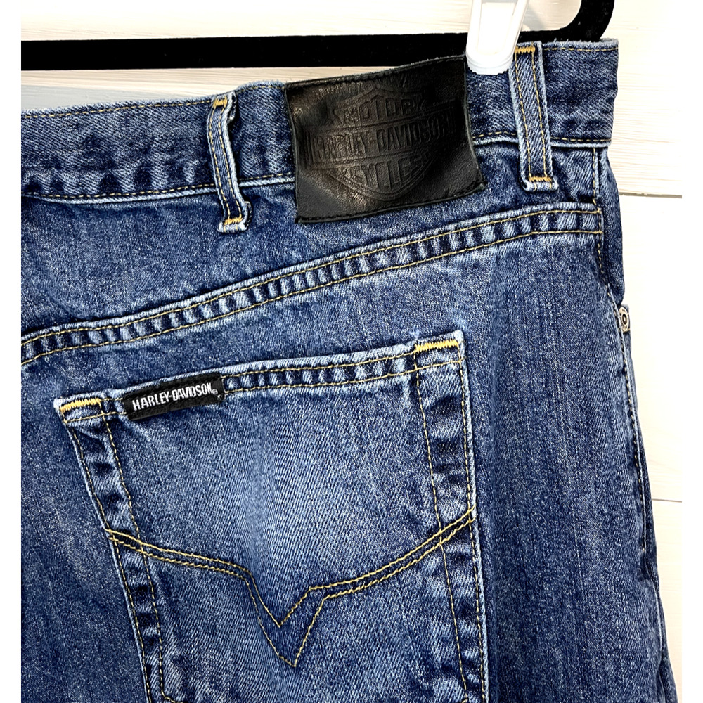 HARLEY DAVIDSON STRAIGHT LEG MEN'S JEANS SIZE 42 X 30 - Picture 3 of 4